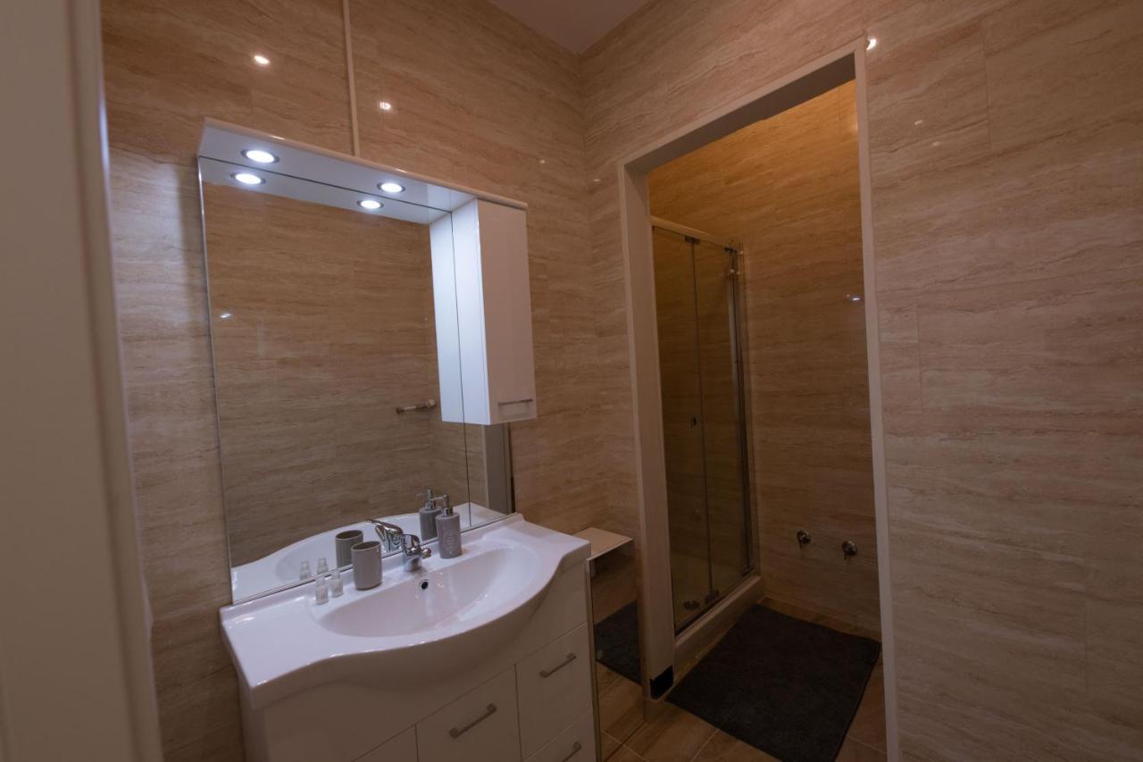 Guest House Palazzo Carmine Gênes Extérieur photo